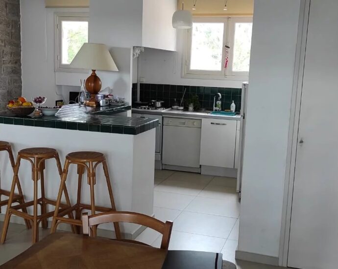 Cala Rossa, Villa feet in the water, RL294
