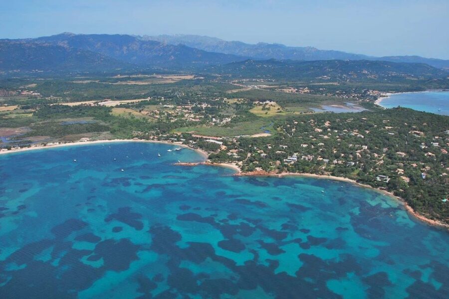 Cala Rossa, Villa feet in the water, RL294