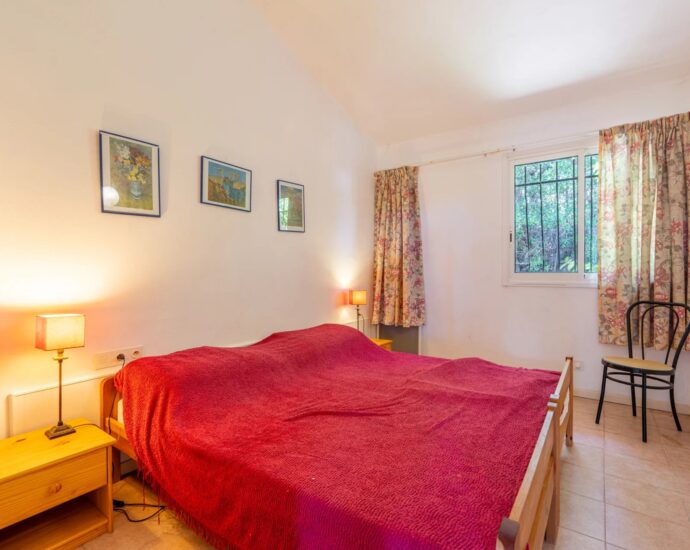 Exclusive, Capicciola, 5 bedrooms, sea view, close to the beach