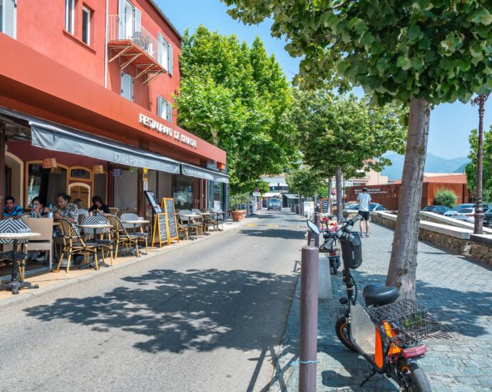 St Florent business premises