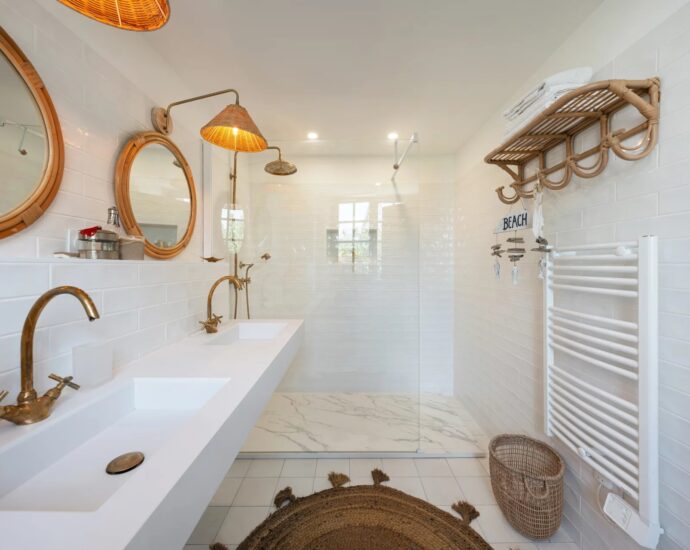 Saint Florent, Villa 6 chambres, piscine, proche plage et centre-ville