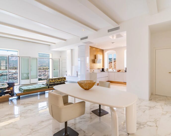 Calvi, appartement d’exception, 3 chambres, vue mer panoramique