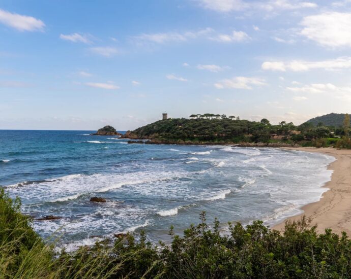 Fautea, Villa, 4 chambres, piscine, vue mer, vue montagne