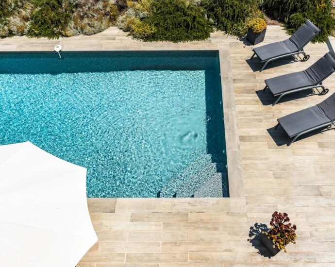 Villa d’architecte, 5 chambres, vue mer panoramique, piscine, plages à pied