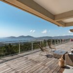 Porticcio, villa de plain-pied, 4 chambres, piscine, vue mer panoramique, proche des plages