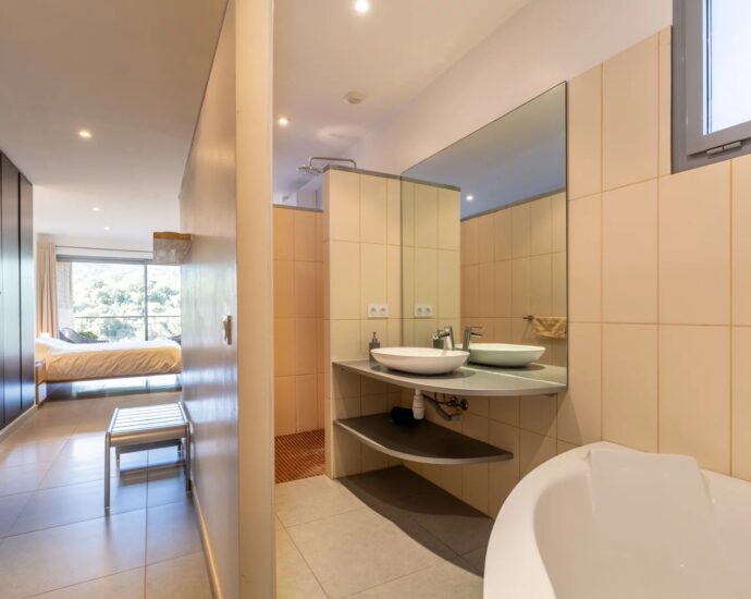 Fautea, Villa, 4 chambres, piscine, vue mer, vue montagne
