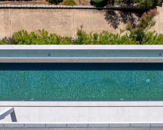 Ajaccio, Route des Sanguinaires, Contemporary Villa, Panoramic Sea View, 5 Bedrooms, Infinity Pool, Walking Distance to Beach