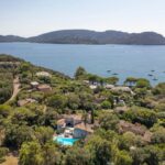 Porto-Vecchio, Domaine de Cala Rossa, 7 bedroom villa, swimming pool, walking distance to the beach
