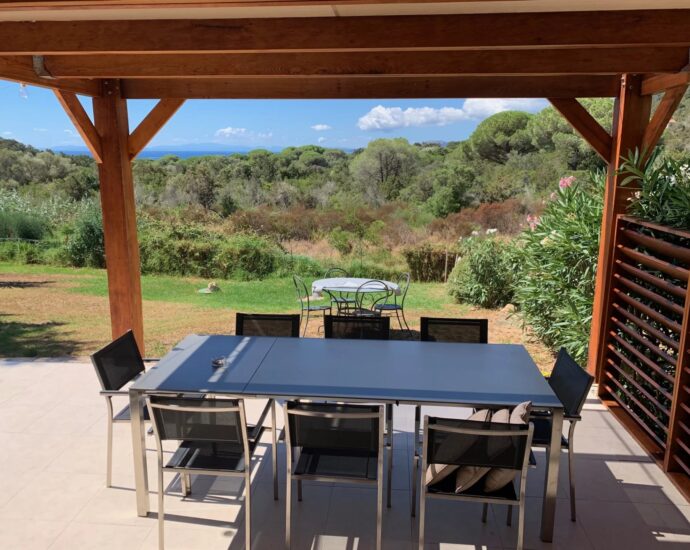 Porto-Vecchio, Villa de 2 chambres, vue  mer et maquis, proche plage
