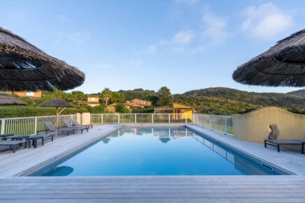Porto-Vecchio, Villa de 2 chambres, vue  mer et maquis, proche plage