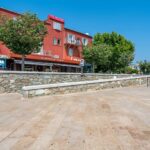 St Florent business premises