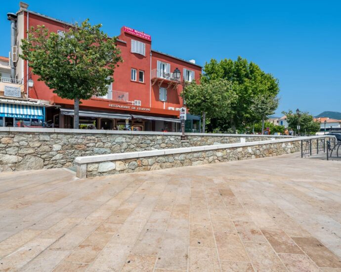 Fonds de commerce St Florent
