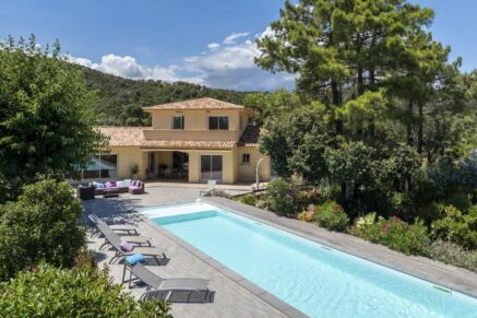 Favone, 4 chambres, piscine, pied dans l’eau