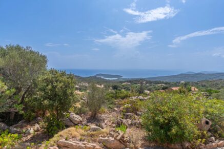 Bonifacio, Suartone, 3 chambres + 2 studios, vue mer