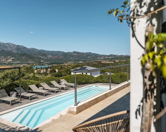 Exclusivité, Oletta, Vue Panoramique, Piscine chauffée, Proche plage