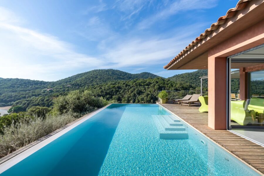 Fautea, Villa, 4 chambres, piscine, vue mer, vue montagne