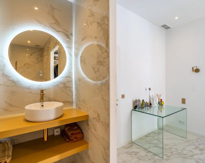 Calvi, appartement d’exception, 3 chambres, vue mer panoramique