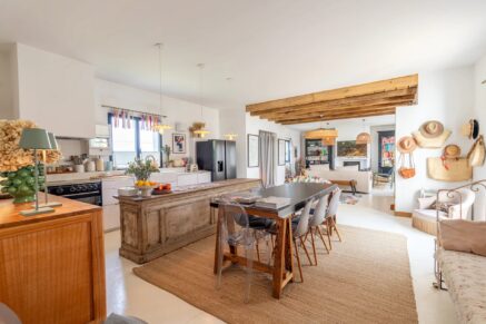 Exclusive -Sainte-Lucie-de-Porto-Vecchio, Contemporary Villa, 4 bedrooms, Pool,