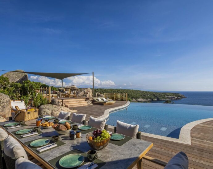 Bonifacio, 4 Chambres, Piscine, Pied dans l’eau, Vue mer Panoramique