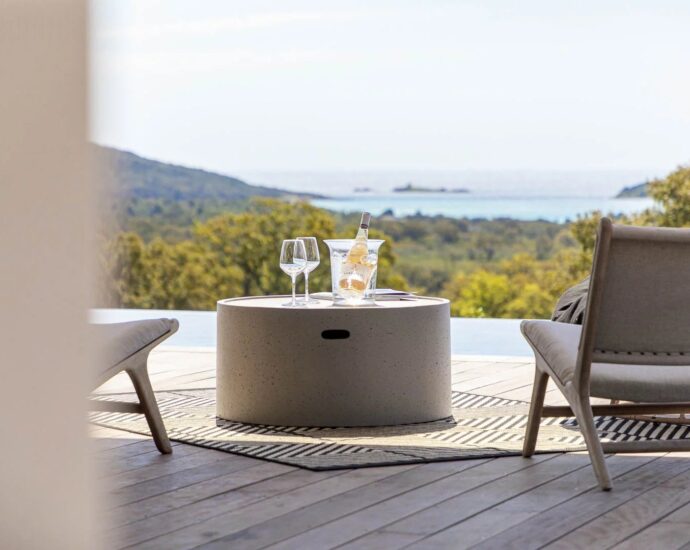 Southtern Corsica –  4 Bedroom Villa with Sea View