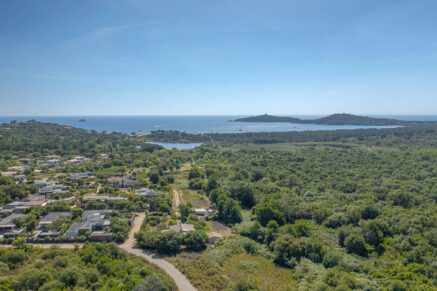 Pinarello, Villa contemporaine, 4 chambres, Piscine, plage à pied