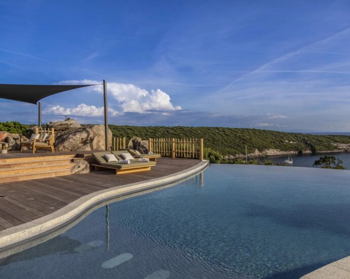 Bonifacio, 4 Chambres, Piscine, Pied dans l’eau, Vue mer Panoramique