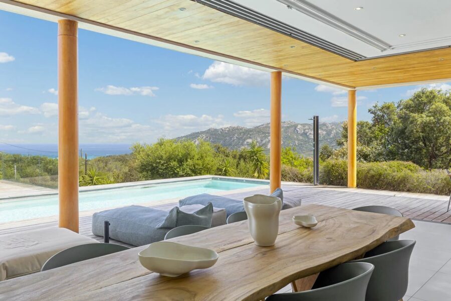 Porto-Vecchio, Santa Giulia, Architect-Designed Villa, 4 Bedrooms, Sea View, Pool, Close to Beaches