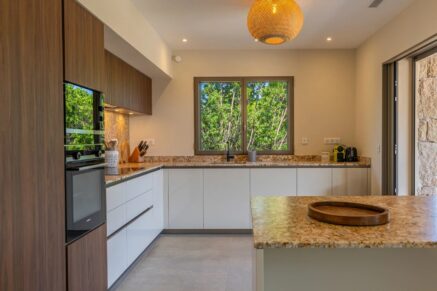 Punta d’Arasu private estate, 3-bedroom villa, near beach