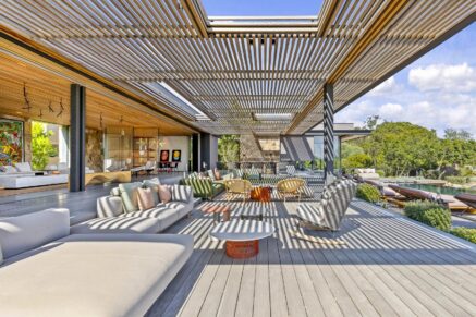 Arinella, 7 bedroom villa, waterfront, RL313 Benguerra