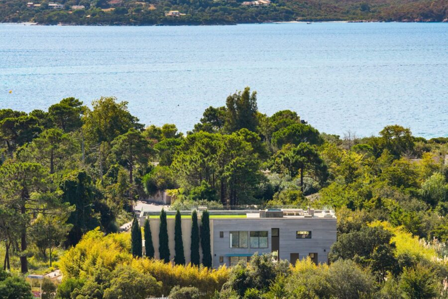 Porto Vecchio, Cala Rossa, Villa A Maredda, 5 bedrooms, swimming pool and nearby the beach, RL177