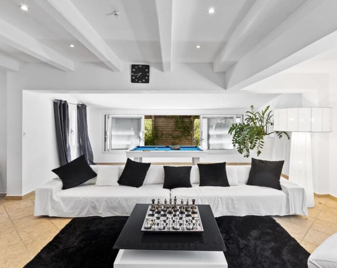 Exceptional property, BONIFACIO, near port, RL316 Petra Bianca