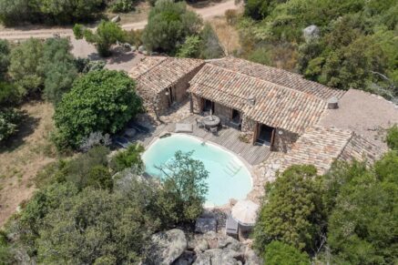 Porto-Vecchio, Palombaggia, Bergerie with Pool, 3 Bedrooms, Unobstructed View, Close to Beach Porto-Vecchio, Palombaggia, Bergerie with Pool, 3 Bedrooms, Unobstructed View, Close to Beach