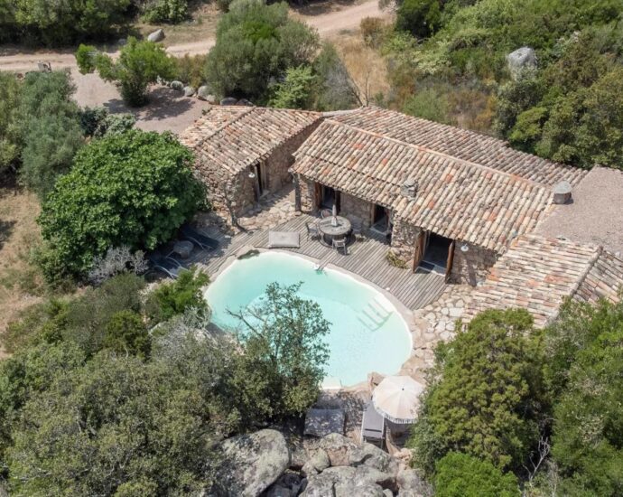 Porto-Vecchio, Palombaggia, Bergerie with Pool, 3 Bedrooms, Unobstructed View, Close to Beach