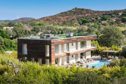 Porto Vecchio, Cala Rossa, Villa A Maredda, 5 bedrooms, swimming pool and nearby the beach, RL177 Porto Vecchio, Cala Rossa, Villa A Maredda, 5 bedrooms, swimming pool and nearby the beach, RL177