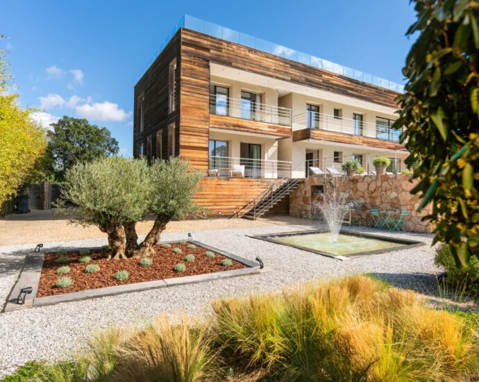 Porto Vecchio, Cala Rossa, Villa A Maredda, 5 bedrooms, swimming pool and nearby the beach, RL177
