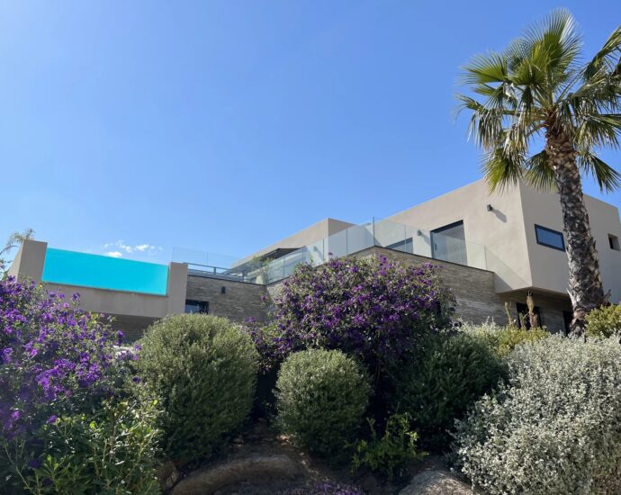 Porto-Vecchio, Villa 4 chambres, Vue panoramique mer et montagne