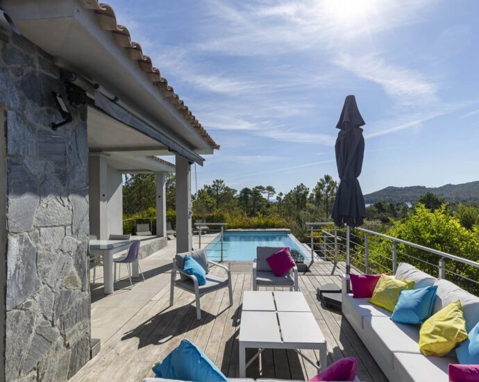 Favone, Villa, Vue montagne, 4 chambres, piscine,