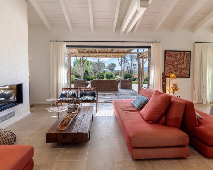 Cala Rossa beach, 5 rooms, pool, right on the water, RL351 Alzu di Cala Rossa