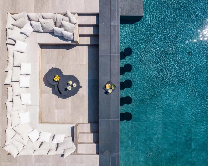 Caramontino, 6 chambres, piscine, pied dans l’eau