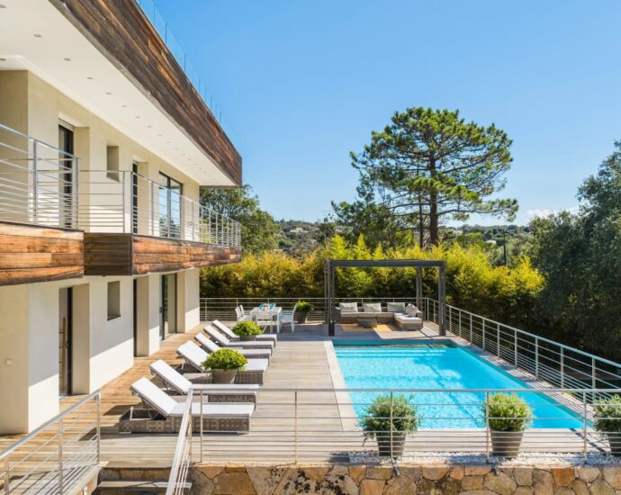 Porto Vecchio, Cala Rossa, Villa A Maredda, 5 bedrooms, swimming pool and nearby the beach, RL177