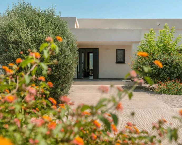 Villa d’architecte, 5 chambres, vue mer panoramique, piscine, plages à pied