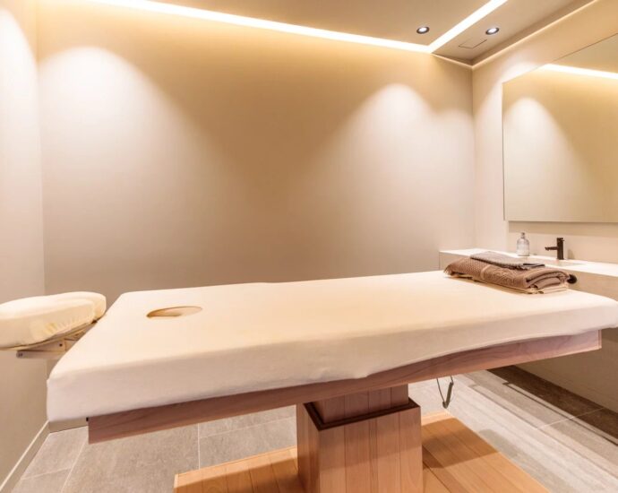 Caramontino, 6 chambres, piscine, pied dans l’eau