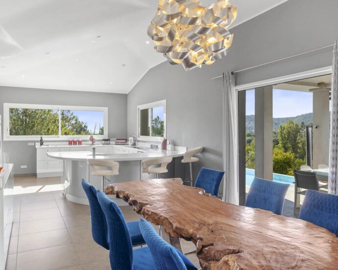 Favone, Villa, Vue montagne, 4 chambres, piscine,