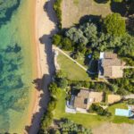 Porticcio, Rive Sud d’Ajaccio, Villa pieds dans l’eau, 5 Chambres, vue mer panoramique, accès plage à pied