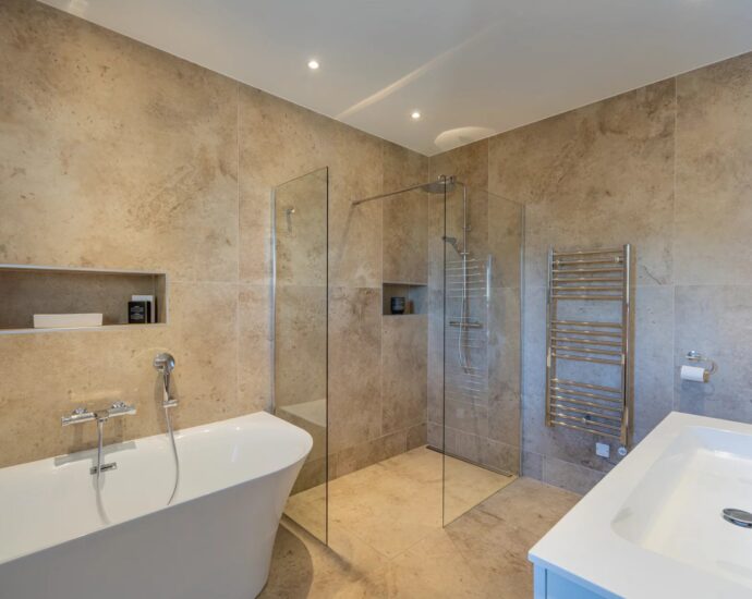 Favone, Villa vue mer panoramique, 3 chambres, piscine chauffée, proche plage