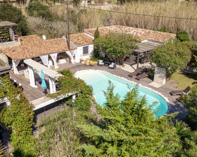 Exceptional property, BONIFACIO, near port, RL316 Petra Bianca