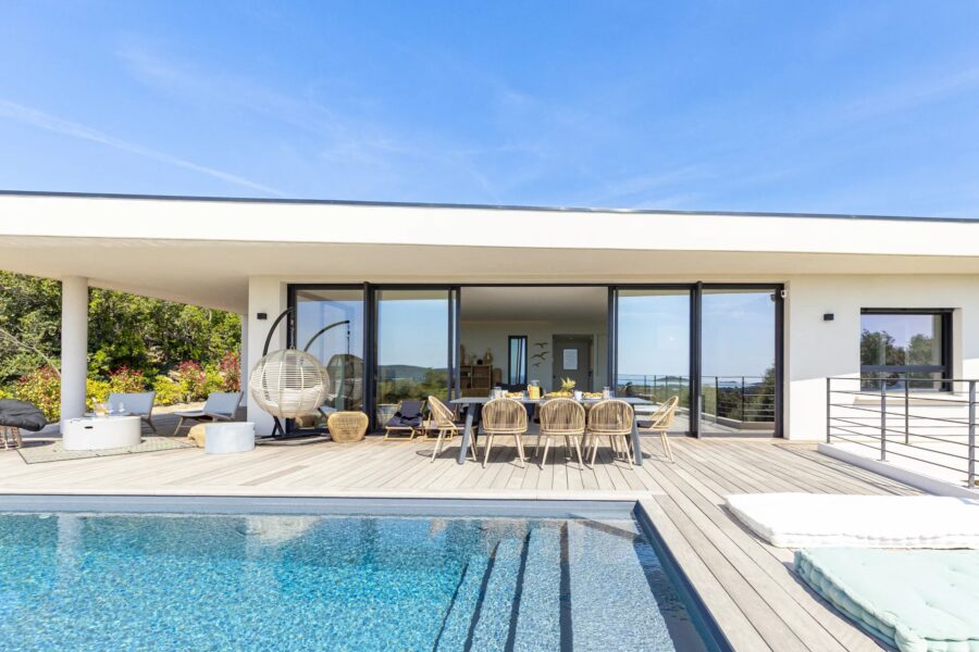 Porto-vecchio, villa 4 chambres, 1 dortoir enfants, piscine, vue mer, Villa Saviu