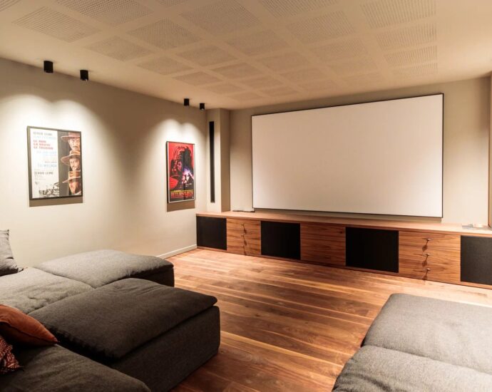 Caramontino, 6 chambres, piscine, pied dans l’eau