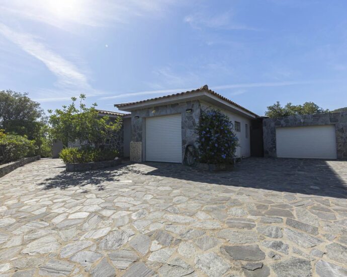 Favone, Villa, Vue montagne, 4 chambres, piscine,
