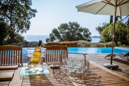 Pinarello, Villa 5 chambres, piscine, vue mer et montagnes Pinarello, Villa 5 chambres, piscine, vue mer et montagnes